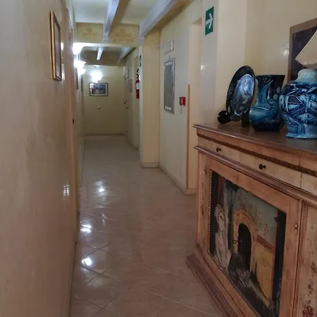Hotel Centrale Bagheria 호텔