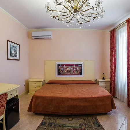 Hotel Centrale Bagheria 3* 바게리아