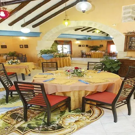 Hotel Centrale Bagheria ホテル バゲリーア