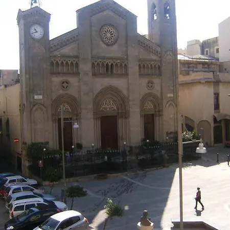 ホテル Hotel Centrale Bagheria 3*